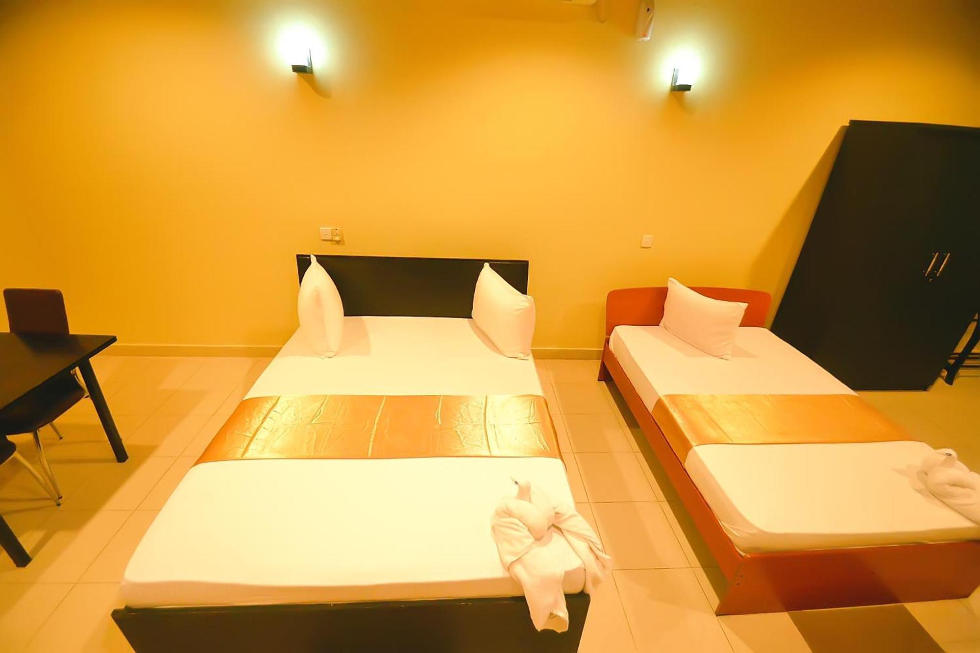 Gunners Club Hotel Minneriya Buitenkant foto