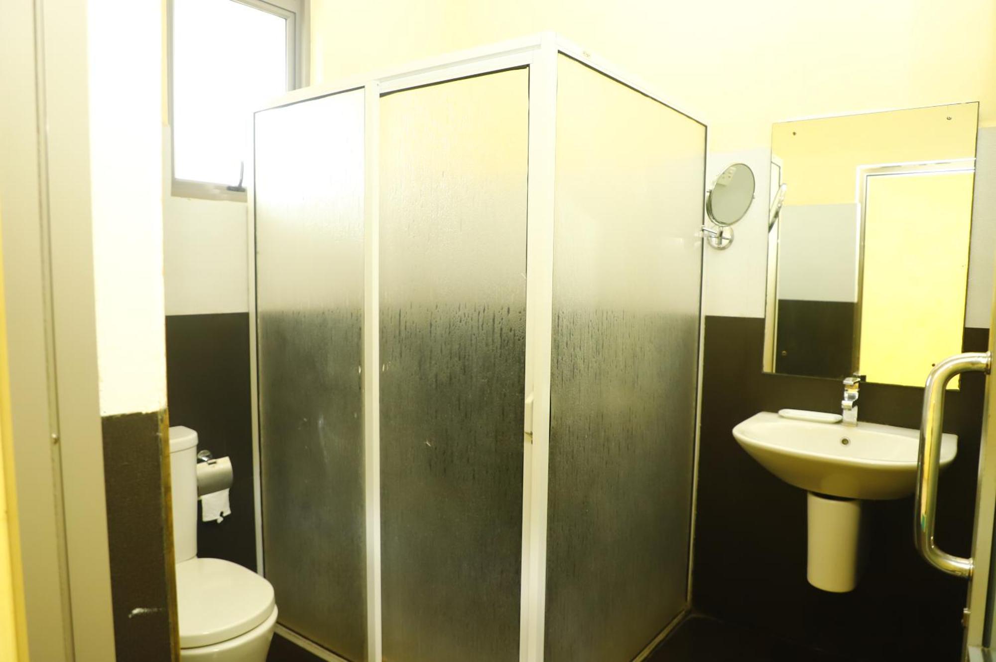 Gunners Club Hotel Minneriya Buitenkant foto